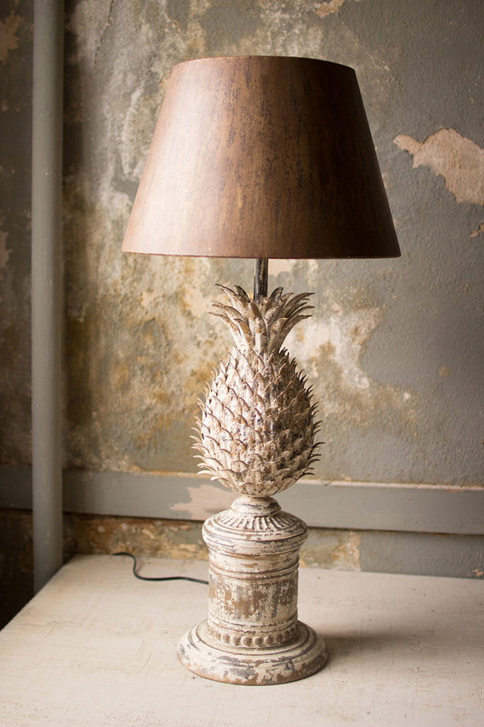 metal pineapple table lamp