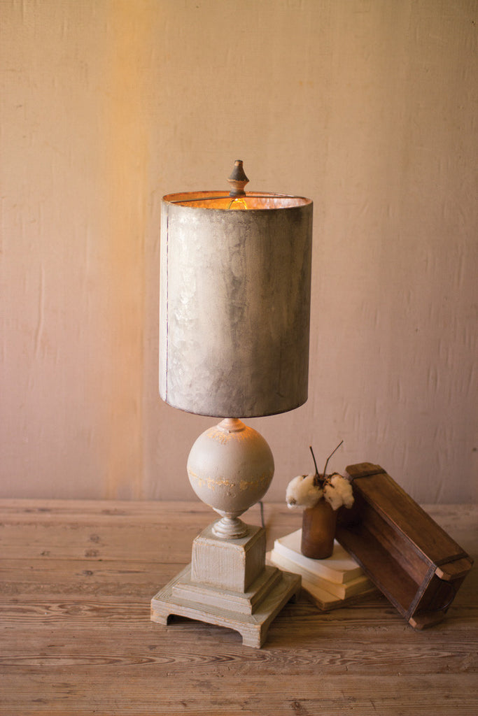 table lamp \ wood and metal base with tall metal shade