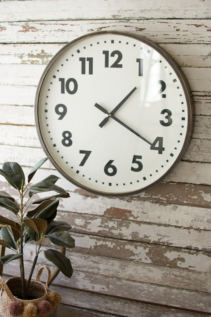 round black and white wall clock